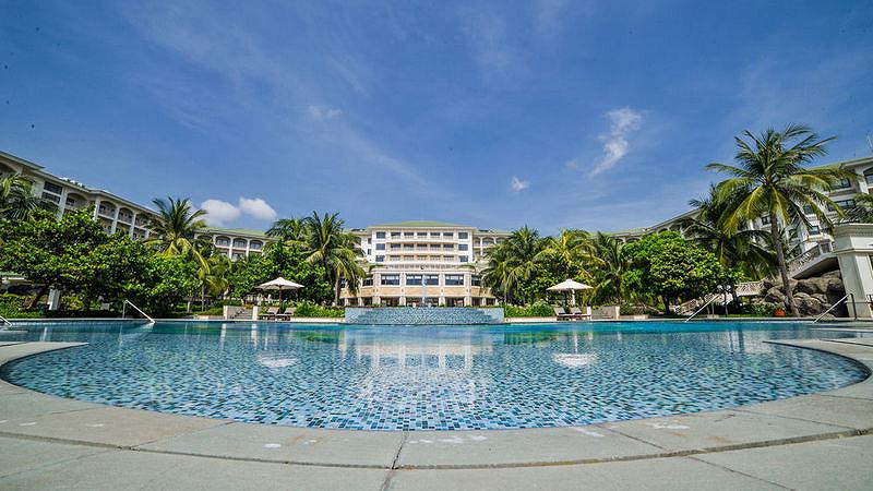 Olalani Resort and Condotel